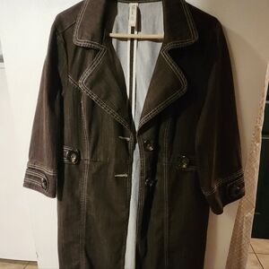 Sophisticated Men's, Unisex, Dark Brown Trench Coat.